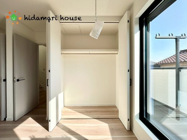 西区佐知川　新築戸建　ルシェールCの収納