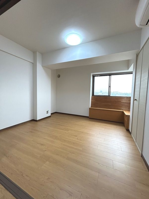 ロフティー平井の居間・リビング