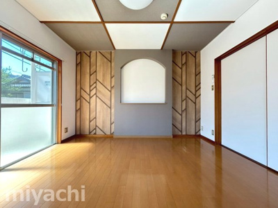 【居間・リビング】 | 測建ビル