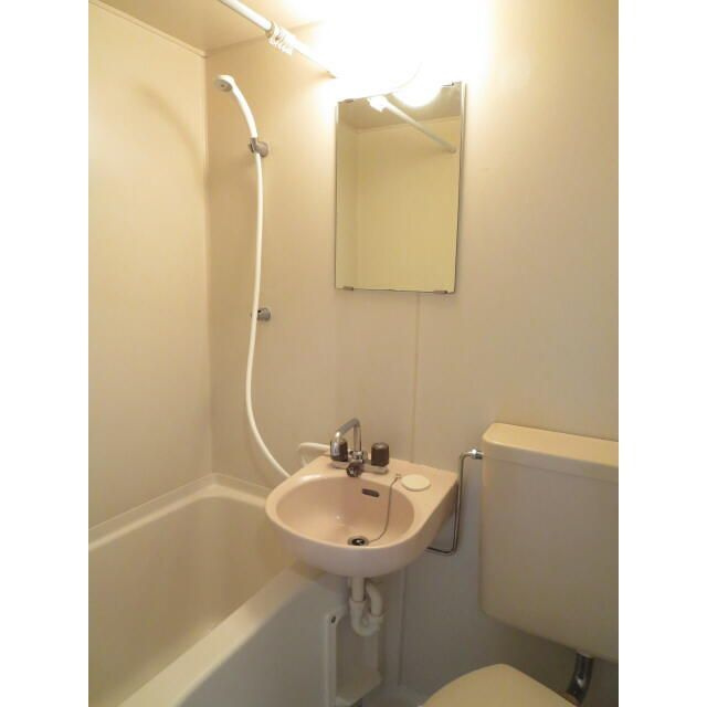 プレール中野坂上の浴室