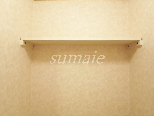 ヴィラージュシャルマンのトイレ|トイレの収納スペースです☆