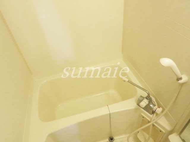 ヴィラージュシャルマンの浴室|追焚機能付き☆