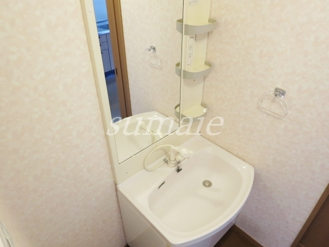 ヴィラージュシャルマンの洗面所|人気の独立洗面台です！