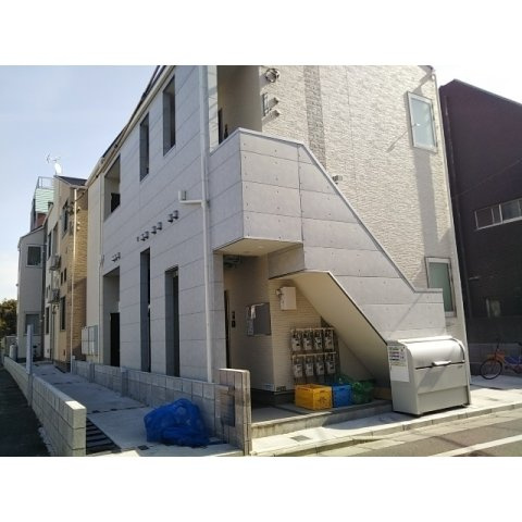 ソレイユ 北綾瀬の外観