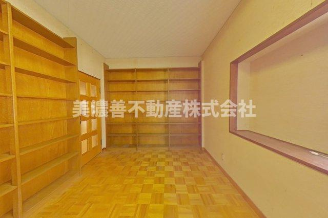 ６６２０３　岐阜市長良中古戸建の洋室