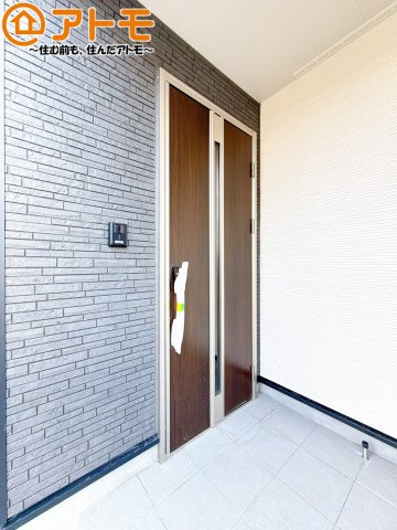 【玄関】 | 富士宮市ひばりが丘第1　新築一戸建て　全1棟