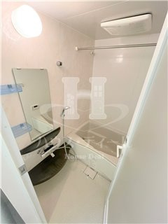 【浴室】 | リリー・ラ・アルディス | 別号室参考写真です