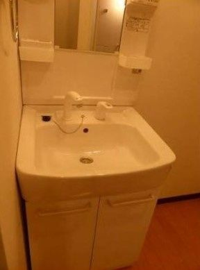 バージュアル浦和ウエストの洗面所