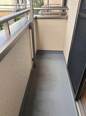 【バルコニー】