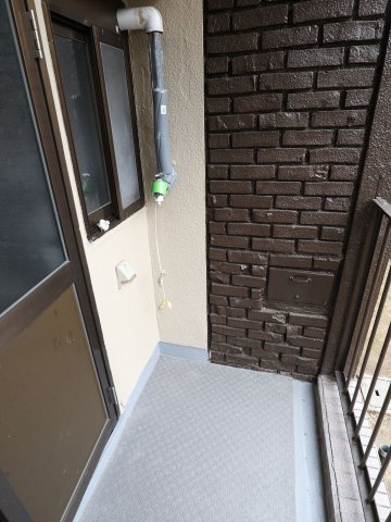 磯松マンションのその他|洗濯機置き場(室外)