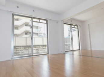 【居間・リビング】