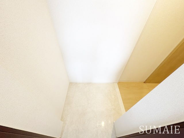 メゾンドビューラシーヌⅢの玄関|玄関です☆