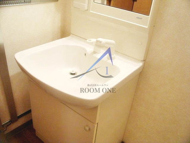 新道ハイツの洗面所|洗面台です。