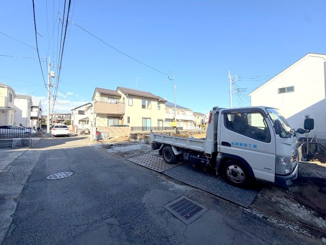 昭島市美堀町2丁目全２棟　新築分譲　の前面道路含む現地写真