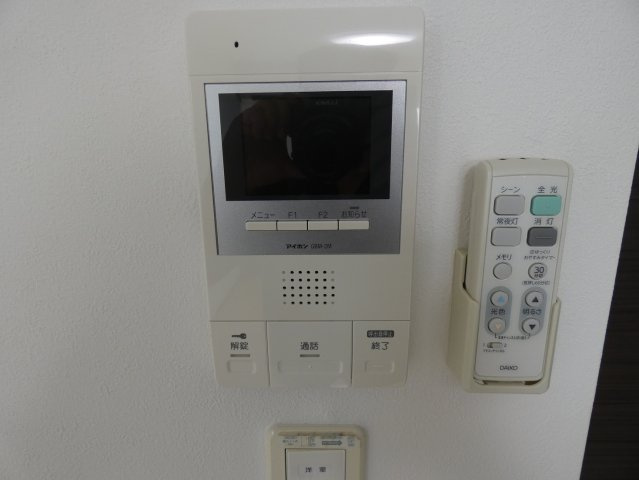 apartmentAのセキュリティ|インターホン付きです
