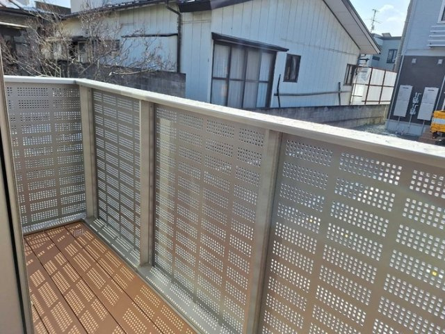 ラブリエＳＵＮ　Ⅰのバルコニー