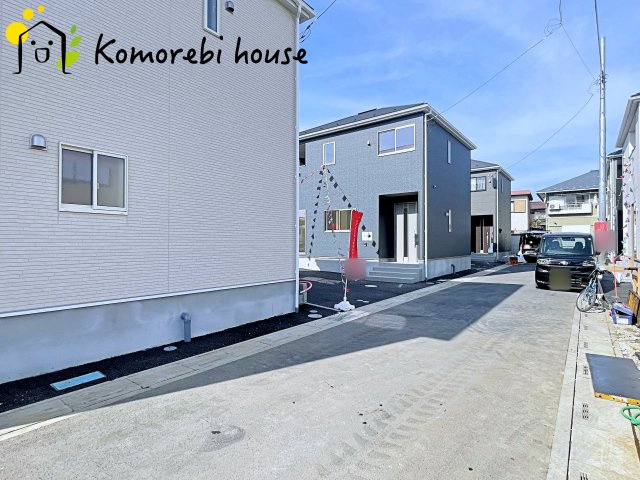 上尾市大谷本郷　第8　Ⅱ期　新築一戸建て　クレイドルガーデン　02の前面道路含む現地写真|26.2.5撮影済み