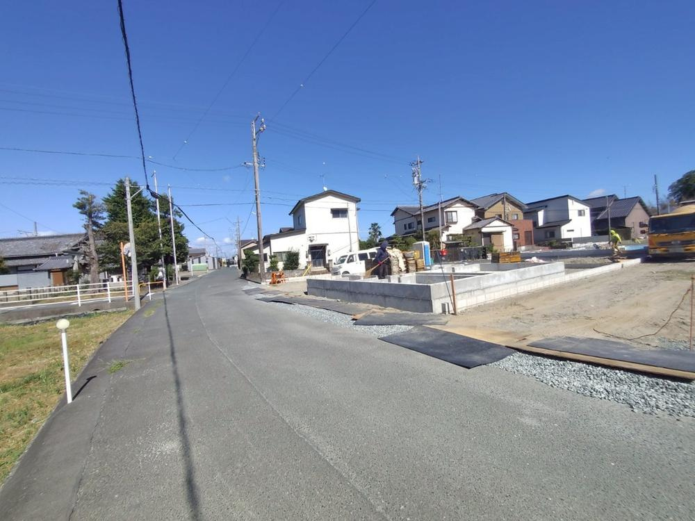 売新築戸建　中央区笠井新田町の前面道路含む現地写真