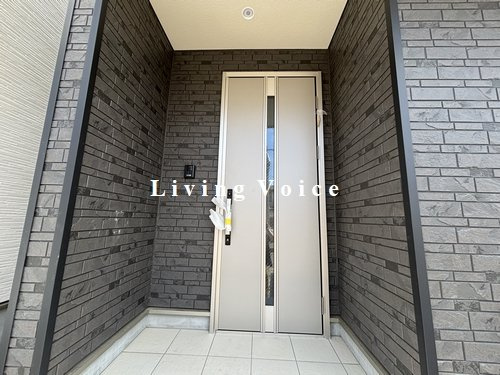 【仲介手数料０円】伊勢原市下落合第12　新築一戸建て　全2棟のエントランス|伊勢原市下落合第12　新築一戸建て　全2棟