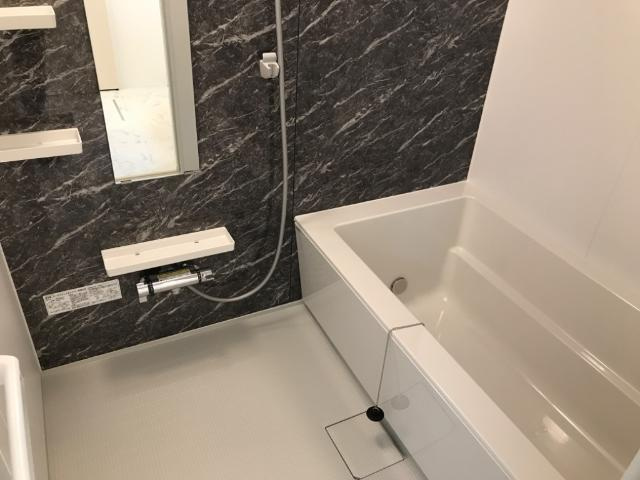 エルフィオーレの浴室|バス