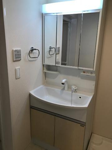 エルフィオーレの洗面所|洗髪洗面化粧台