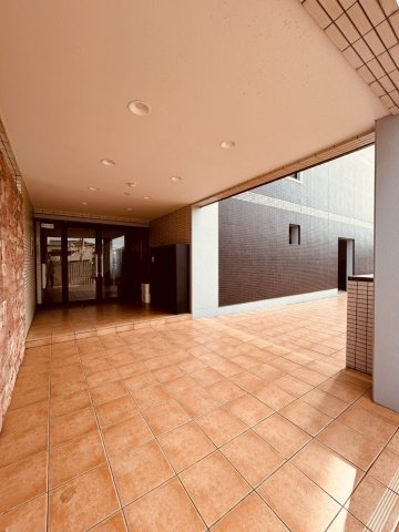 グラン・アビタシオンのエントランス