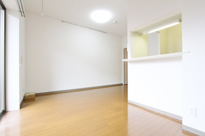 【居間・リビング】 | エスペランサ | 参考写真（同物件別部屋）