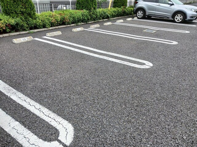 【駐車場】 | メトロノームⅡ | 駐車場に車を止められます