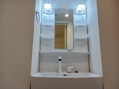 【洗面所】 | メトロノームⅡ | コンパクトで使いやすい洗面所