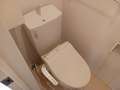 【トイレ】 | メトロノームⅡ | 清潔感のあるトイレです