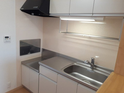 【キッチン】 | ニューパレドール | お料理しやすいキッチンです