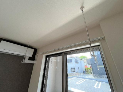 【設備】 | 仮）内牧アパートA棟　新築工事 | 室内物干し（イメージ）