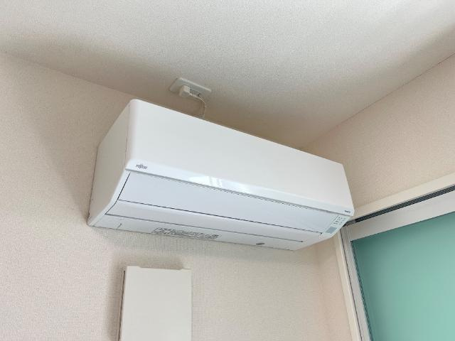 仮）犬山市裏之門新築アパートの設備|エアコン（イメージ）