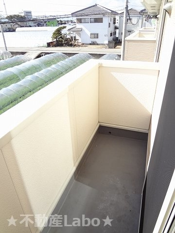 ルイ・メゾンK Ⅱのバルコニー