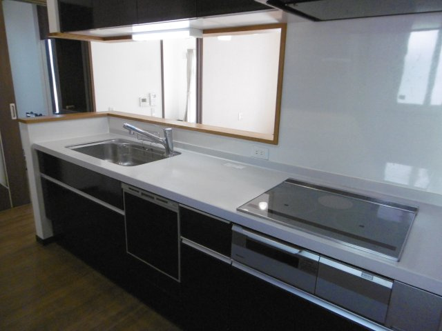 つくば市春風台　東南角地のキッチン
