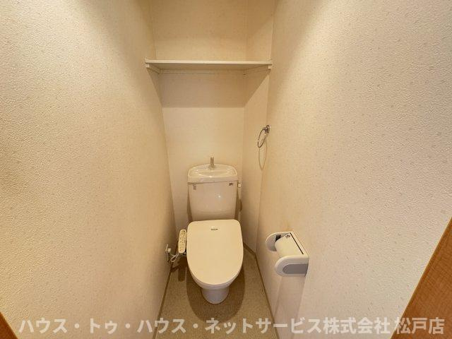 クレフラスト松戸吉井町Ｂ棟のトイレ