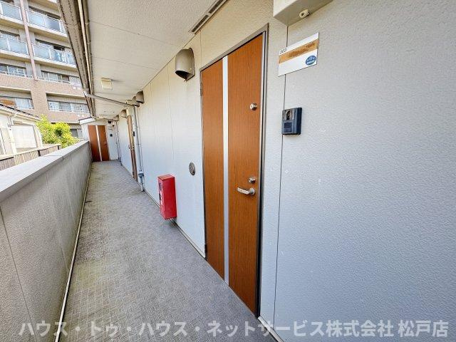 クレフラスト松戸吉井町Ｂ棟のロビー