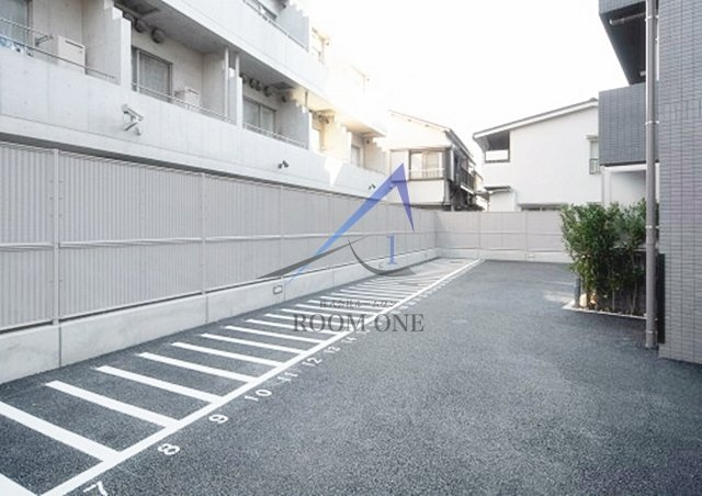 ルーブル都立家政参番館