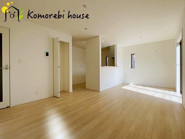 上尾市大谷本郷　第8　Ⅱ期　新築一戸建て　クレイドルガーデン　05の居間・リビング|26.2.5撮影済み