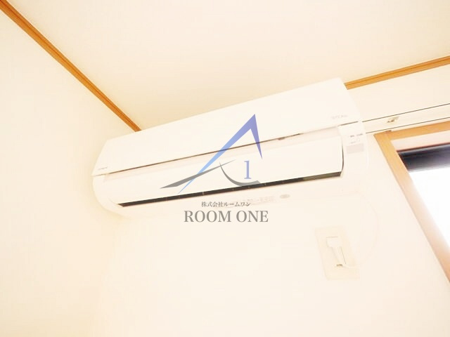 ヴィラージュシャルマンの設備|エアコンです。