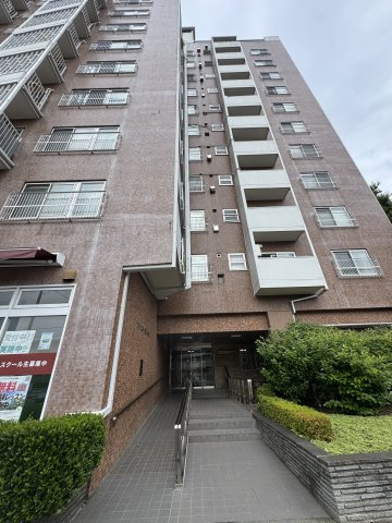 クレセントマンション