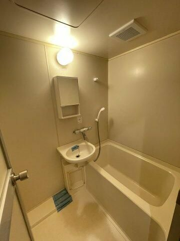 コンフォルト２３の浴室