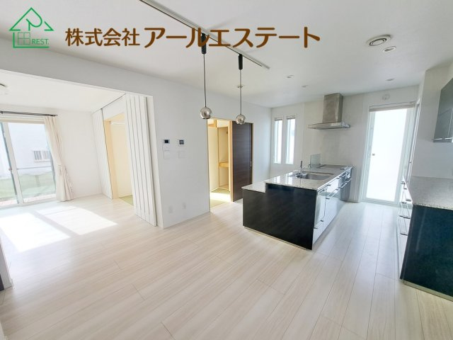 姫路市花田町上原田　　中古戸建の内装