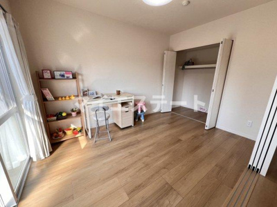 【洋室】 | ジャルディーノ