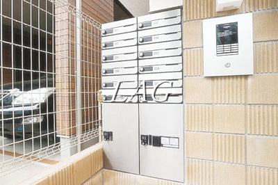 【その他共用部分】 | グランディール柴又 | 集合ポストです。