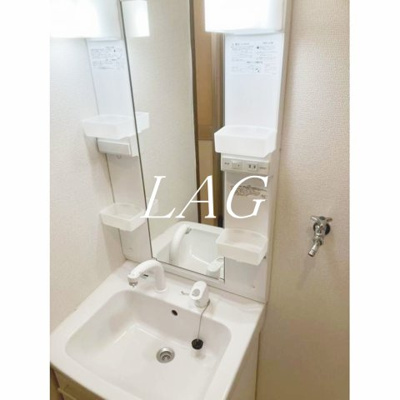 【洗面所】 | 山岸ビル | 洗面台です。