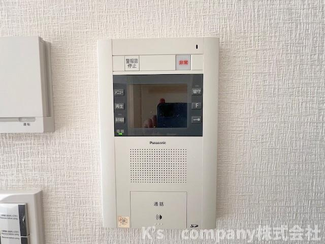 ◎茅ヶ崎市赤松町　プライム湘南辻堂リーフィアレジデンスのセキュリティ|訪問者の顔を確認できるモニター付きインターフォン☆
