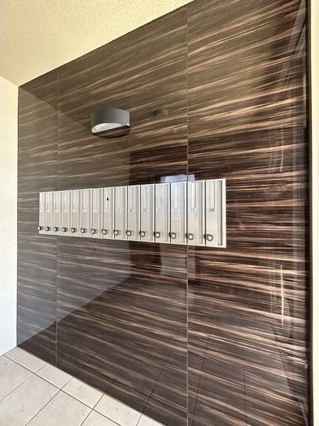 グランド ユーのエントランス