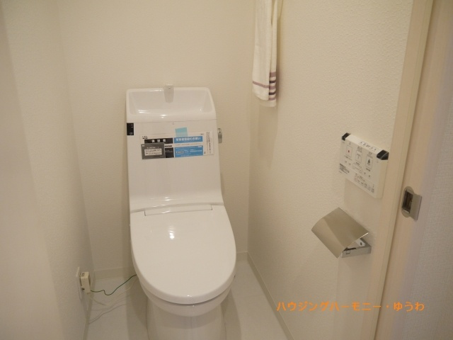 【トイレ】 | レーベンハイム中板橋２ | トイレは、もちろん温水洗浄便座付き。