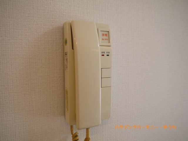 【その他】 | レーベンハイム中板橋２ | 来客時に便利なインターフォンが設置されています。